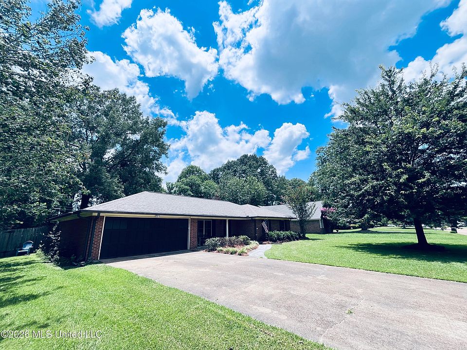 1st image of 235 Timbermill Dr