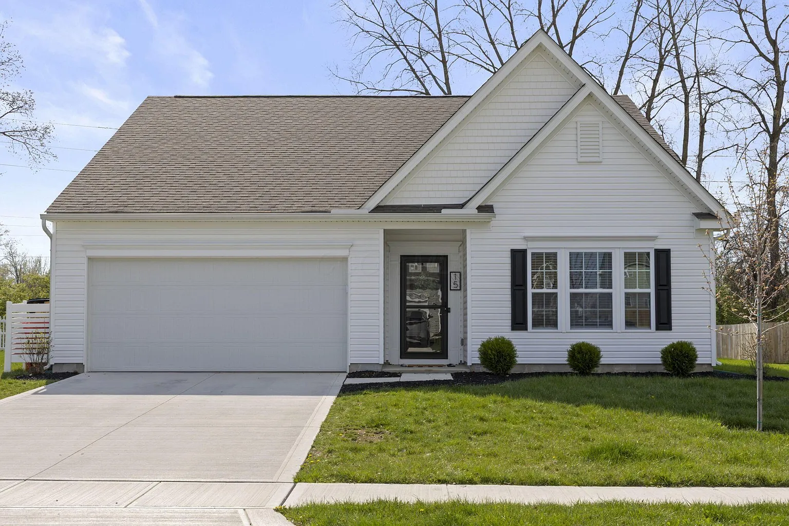 15 Thurber Rd photo 1