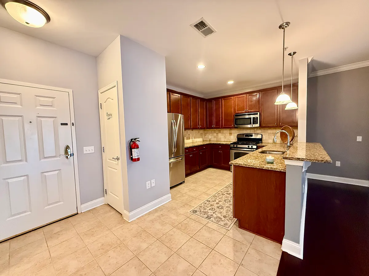 Building Photo - 3101 Ramapo Ct #3101