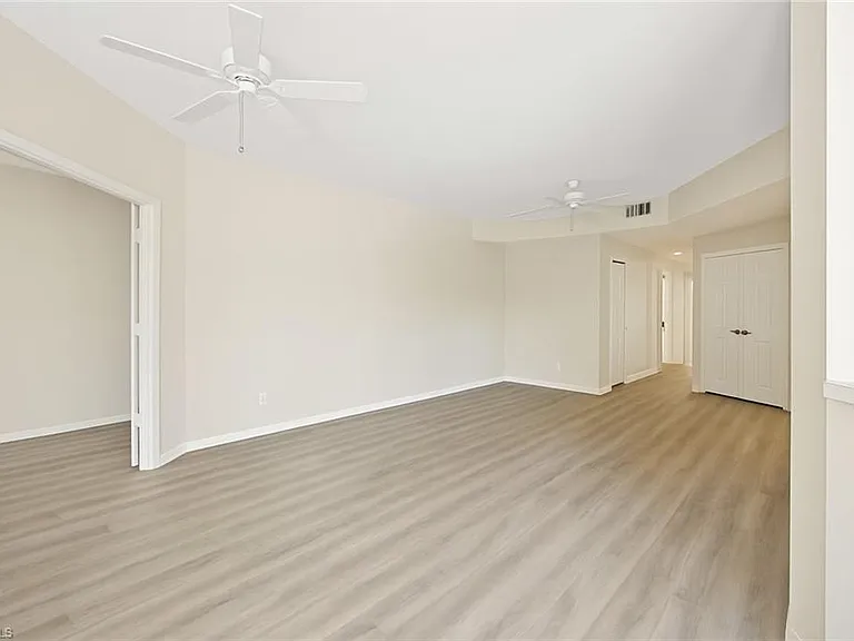 7822 Gardner Dr #6-101 — Photo 6