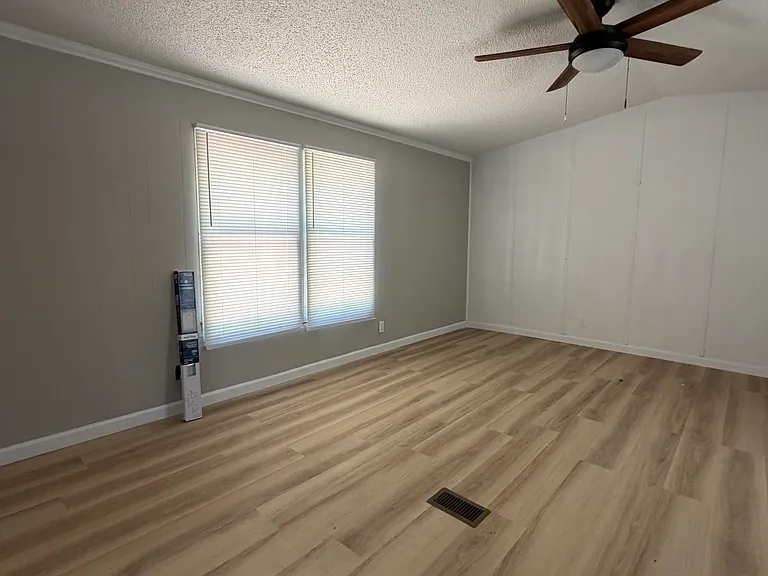 3637 Walhalla Hwy — Photo 3