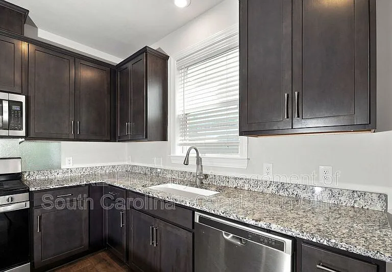 803 Lachicotte Creek Dr — Photo 6