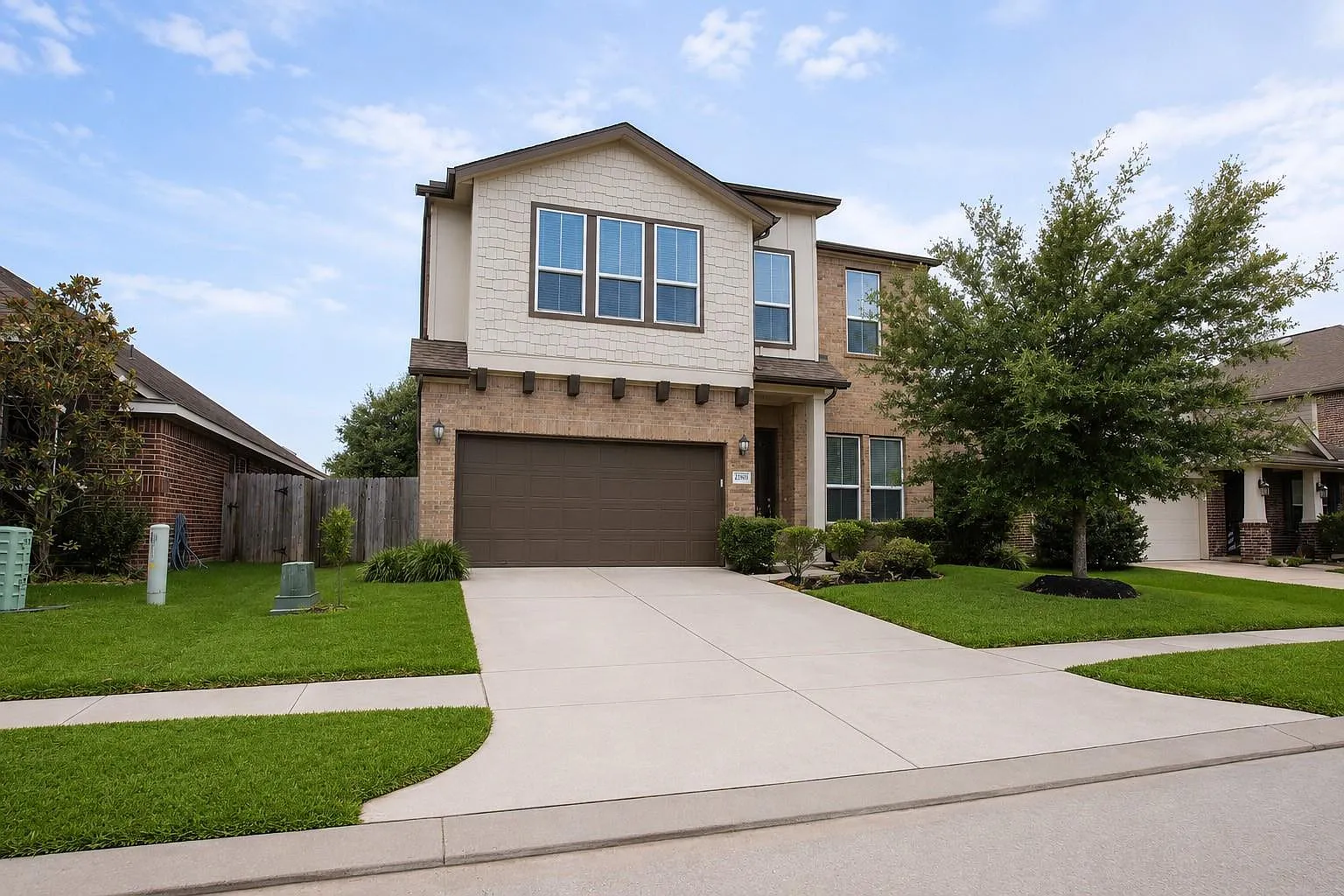 4 bed, 3.5 bath, 3072 sqft, $2,600 — Photo 2