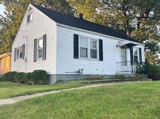 1550 Lindsay Ln, Florissant, MO 63031