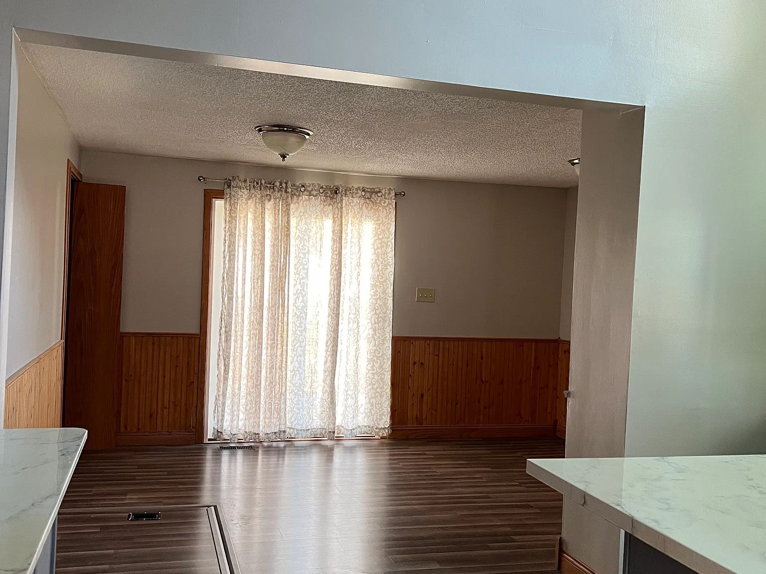 3 bed, 2078 sqft, $1,700 — Photo 4