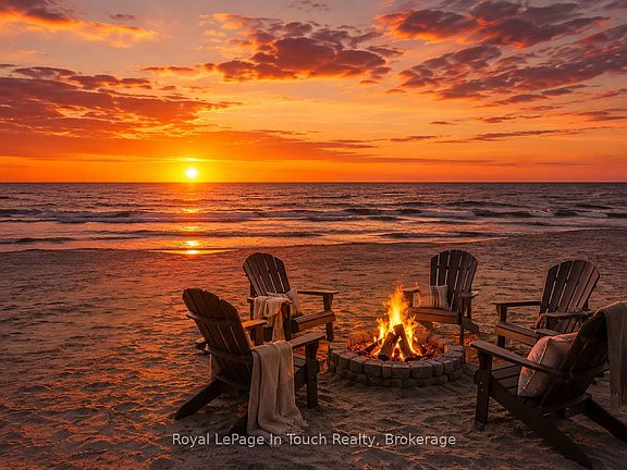 3rd image of 1092 Tiny Beaches Rd S