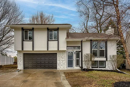 12511 Patrick Cir Photo 1