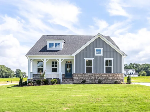 152 Cultivator Ct, Angier, NC 27501