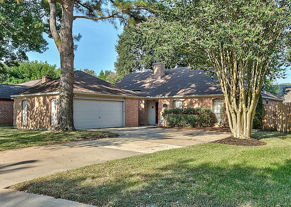 1st image of 1502 Park Maple Dr