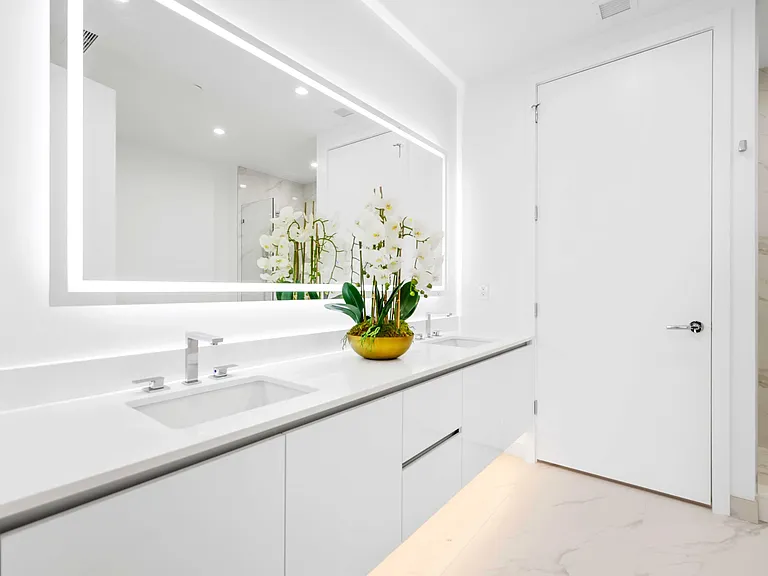 220 Lake Shore Dr #1908 — Photo 11