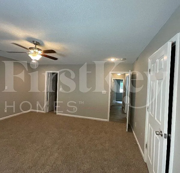 104 Lancers Loft — Photo 6