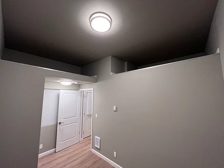 203 Portage Ave #1 — Photo 12