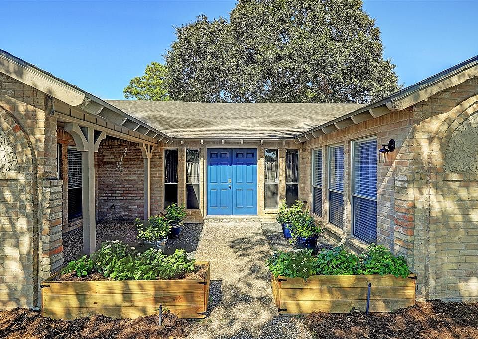 1st image of 20330 Kingsland Blvd