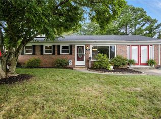 813 Harway Ave, Chesapeake, VA 23325