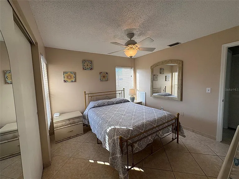 2666 Woodgate Ln #D-1 — Photo 12
