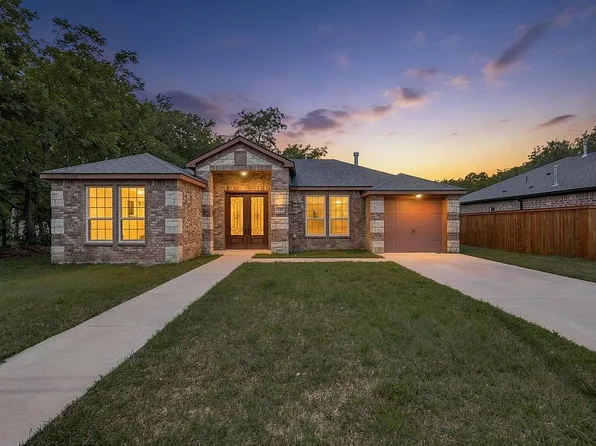 200 E California St, Gainesville, TX 76240