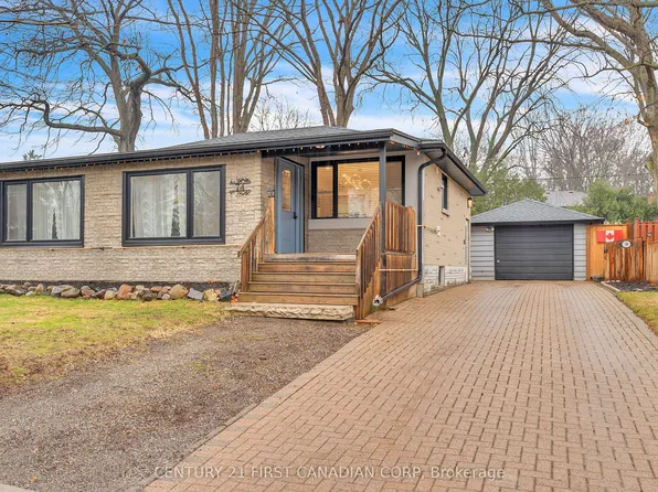 74 Manitoulin Dr, London, ON N5W 1M4