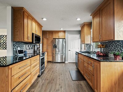 6532 Sumter Ave N, Brooklyn Park, MN, 55428