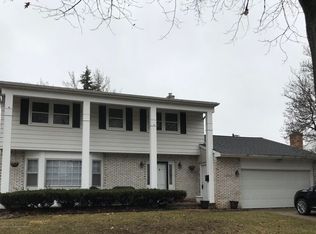 3235 Inverary Dr, Lansing, MI