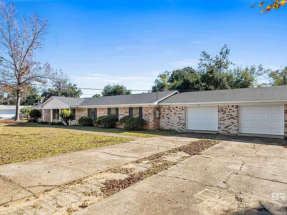 2nd image of 7741 Simmons Dr