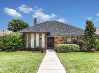 3802 Cromwell Dr, Carrollton, TX 75007
