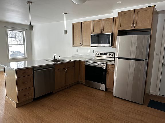 2nd image of 1 Kana Ln #106