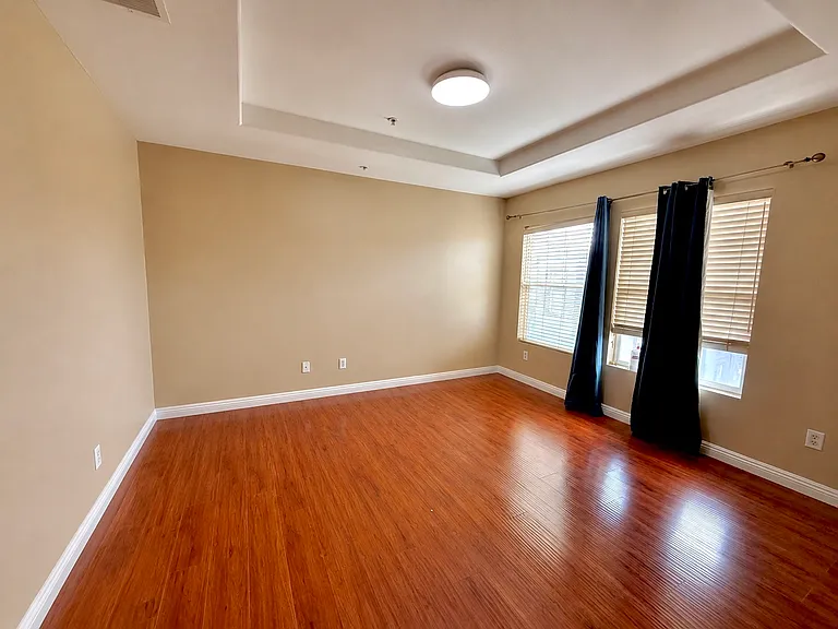 25911 Sandstone Ln — Photo 11