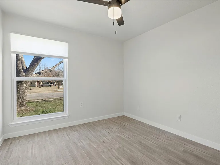 1400 Bellmar Dr — Photo 23