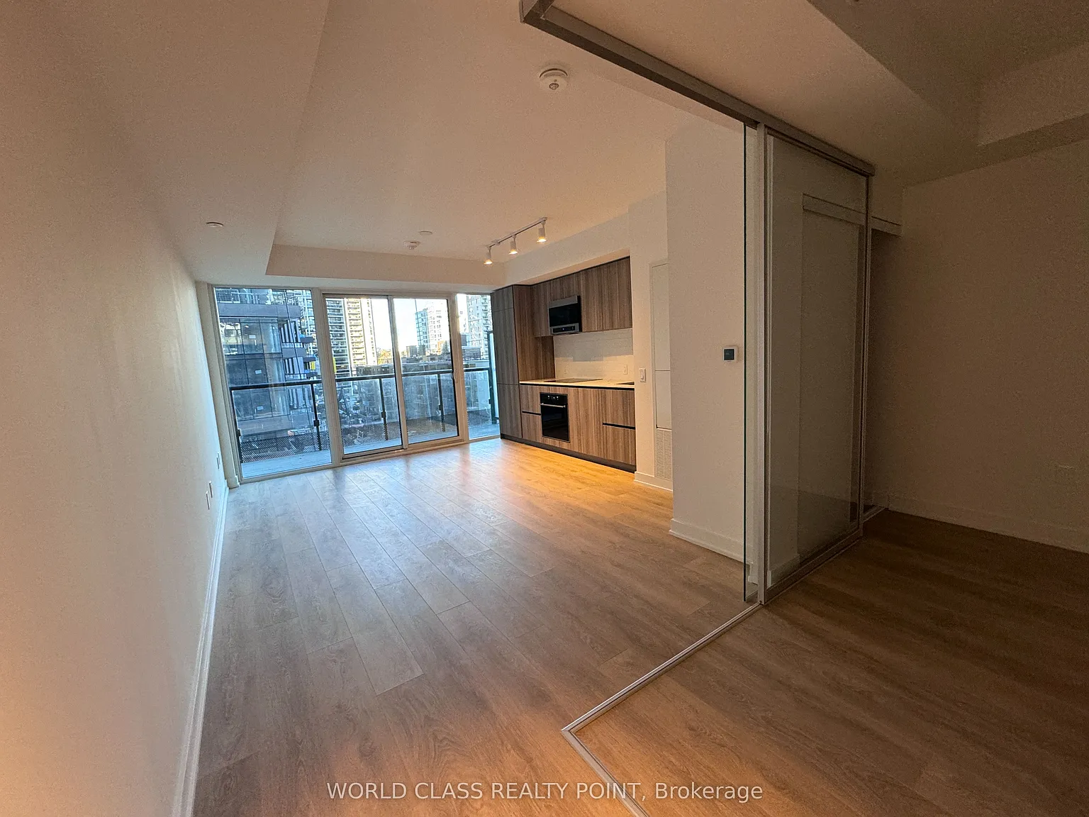 1 bed, $2,200 — Photo 3