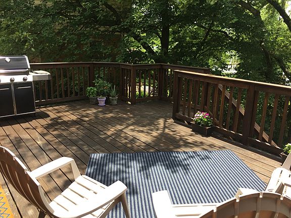 4th image of 2335 Creek Dr