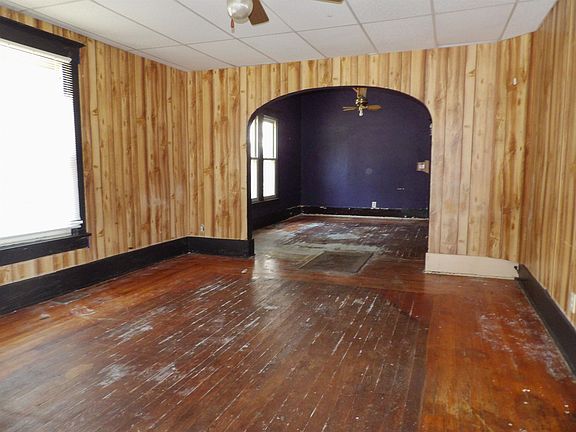 4th image of 711 Southwood Ct #710