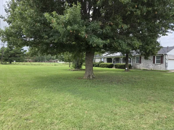 27513 State Highway 56, Whitesboro, TX 76273