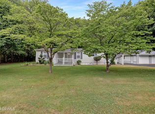 2096 State Highway 880, Jersey Shore, PA 17740