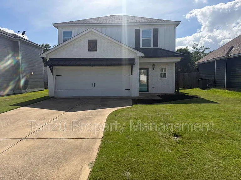 18 Vineyard Dr — Photo 2