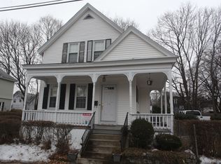 74 Inland St, Lowell, MA 01851