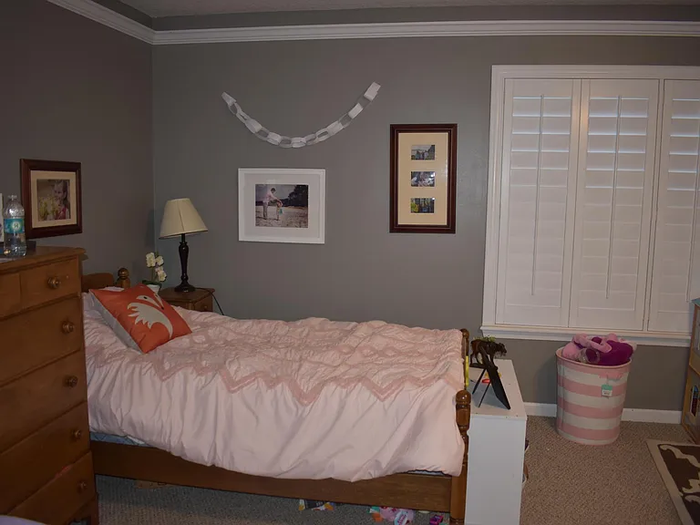 bedroom 2 (upstairs)