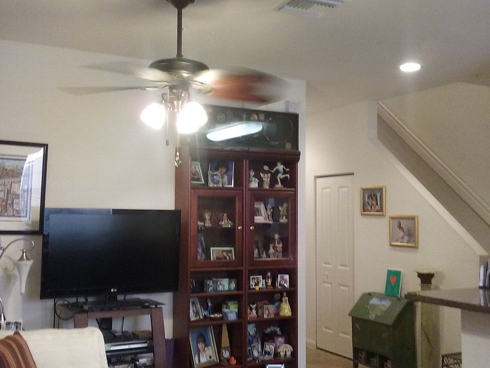 1st image of 709 SW 1st Ln #709