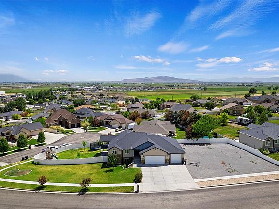 2505 W Valley View Dr, Tremonton, UT 84337 | MLS #2007651 | Zillow