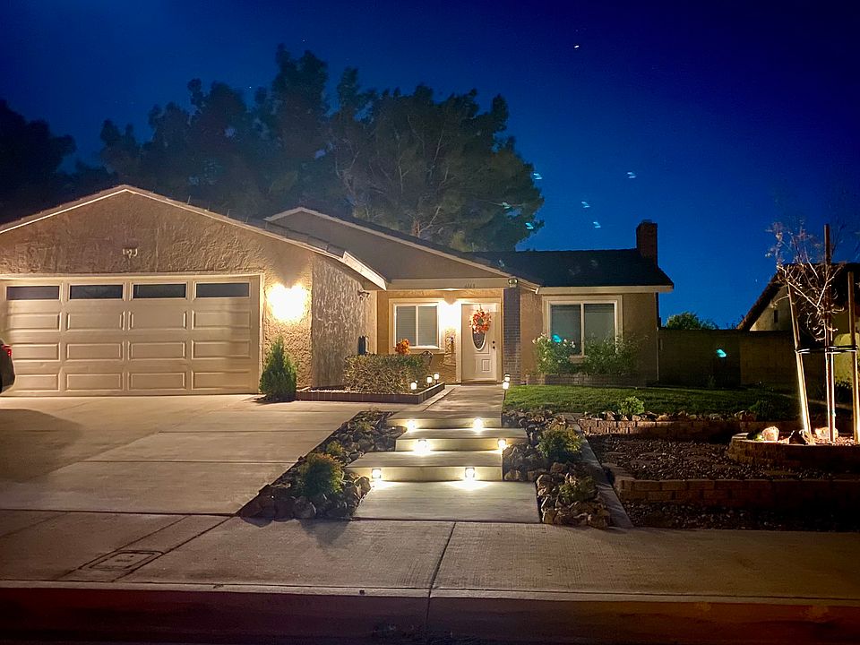 1st image of 6165 Honeysuckle Ln