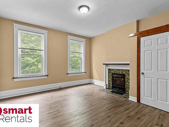 2nd image of 4527 Alaska Ave #1