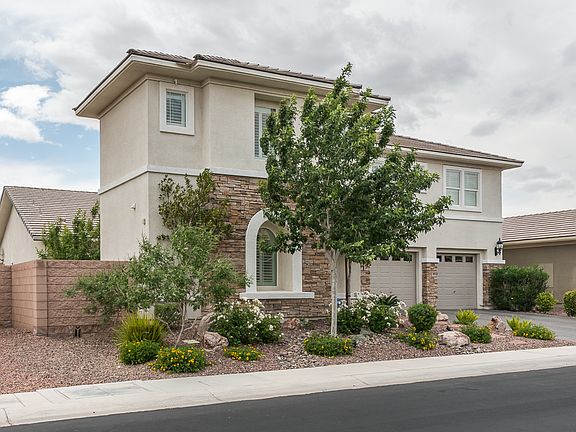 3rd image of 8545 Killians Greens Dr
