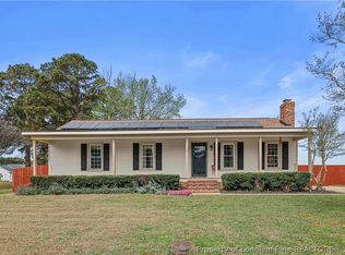 205 Violet Rd, Dunn, NC 28334