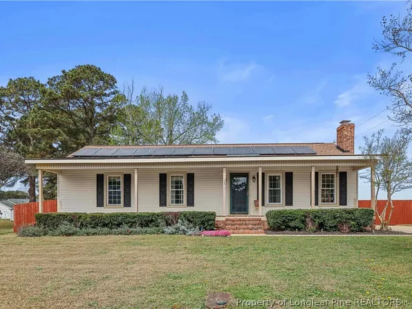 205 Violet Rd, Dunn, NC 28334