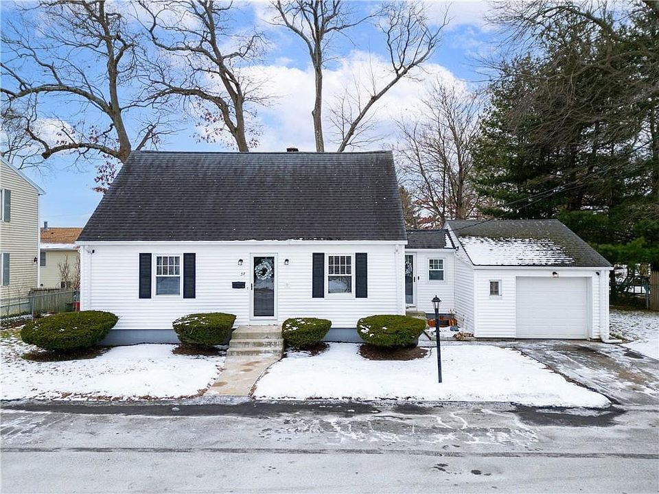 1st image of 37 Columbus Ave