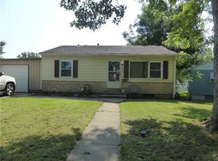 1515 N Pearl St, Independence, MO 64050