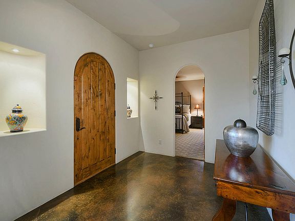 4th image of 5451 N Agave Dr