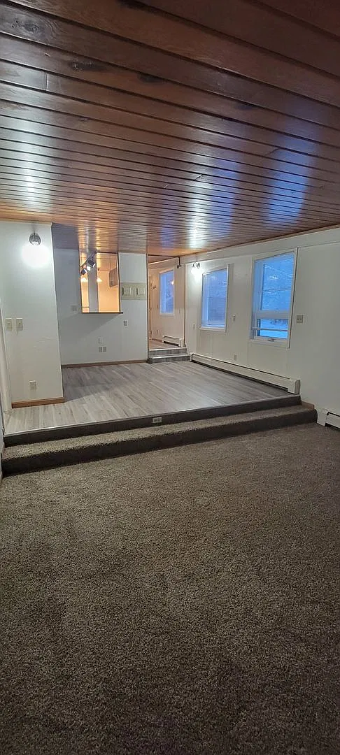 1350 Shuros Dr — Photo 3