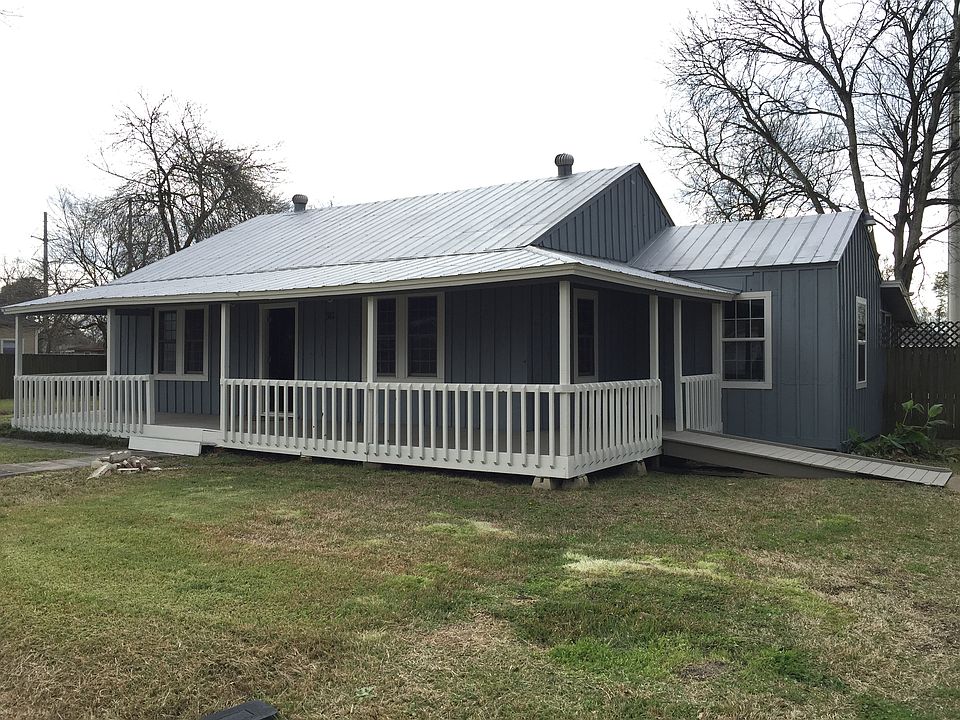 Front/side of home 
