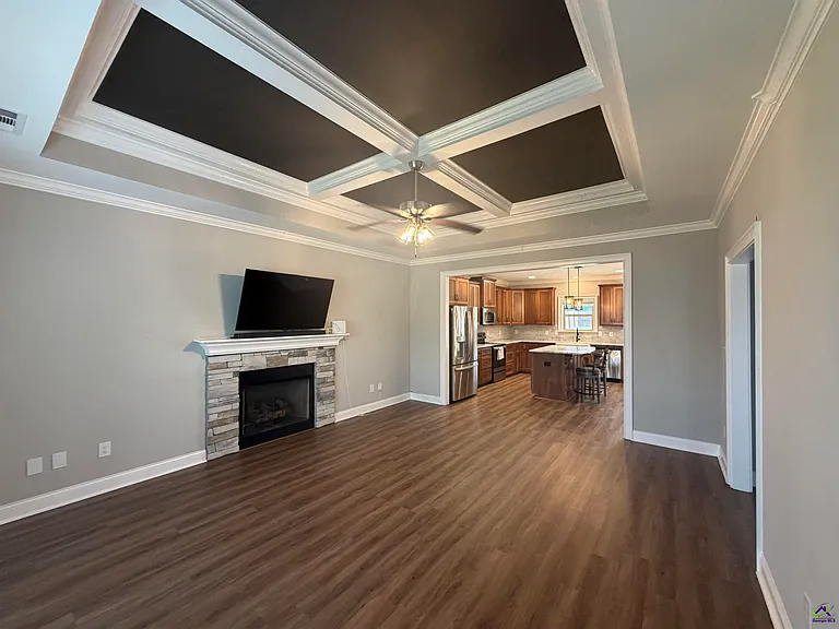 521 Edgarton Way — Photo 5