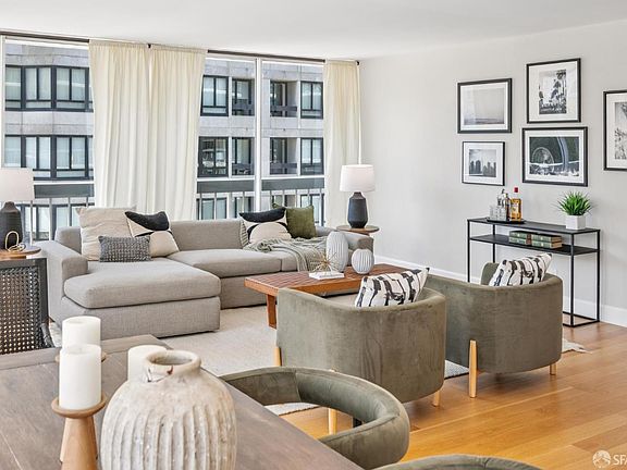 3rd image of 1998 Broadway St #1201
